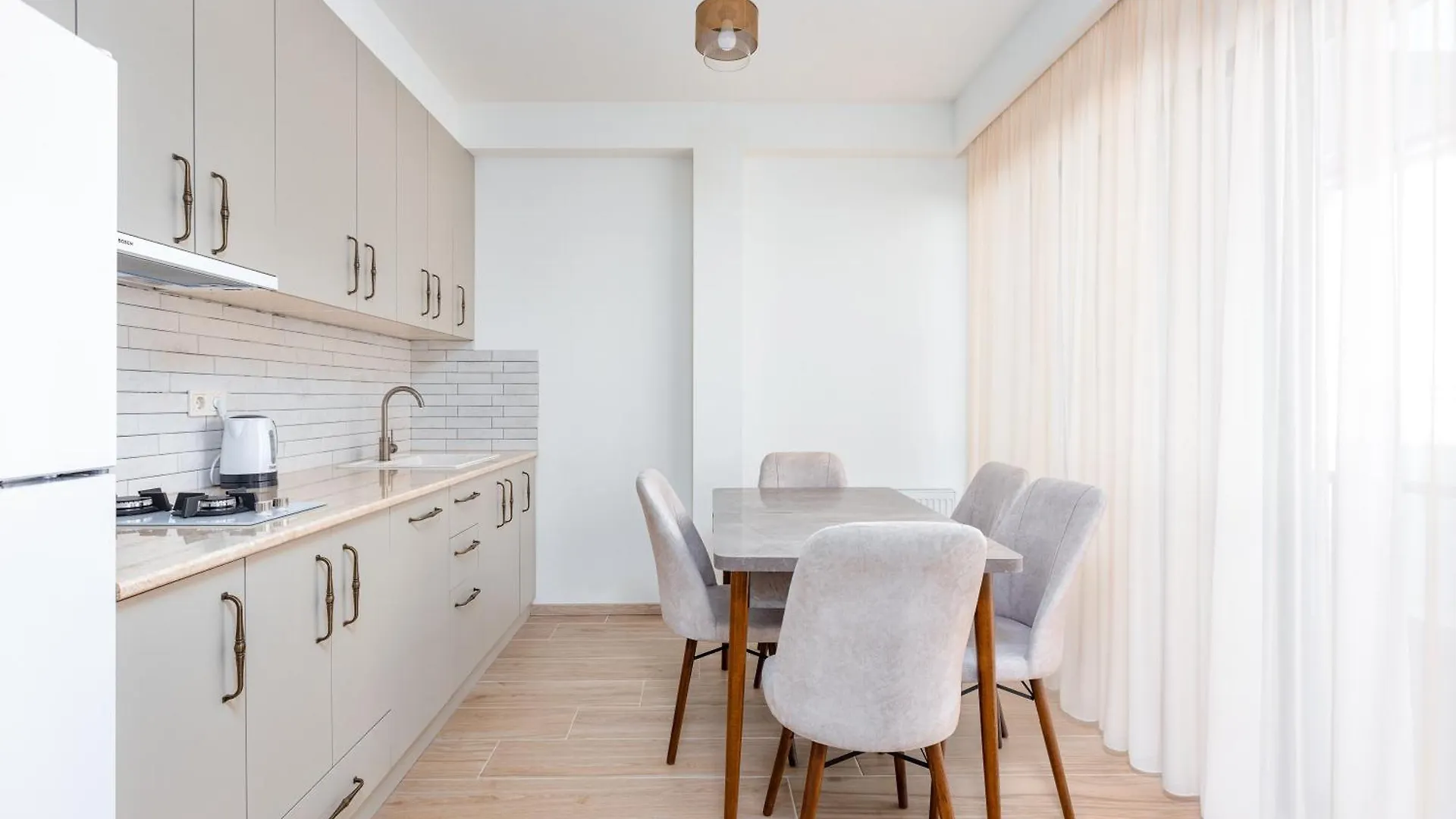 Fresh Air & Panoramic View Apartment Tbilisi Georgia
