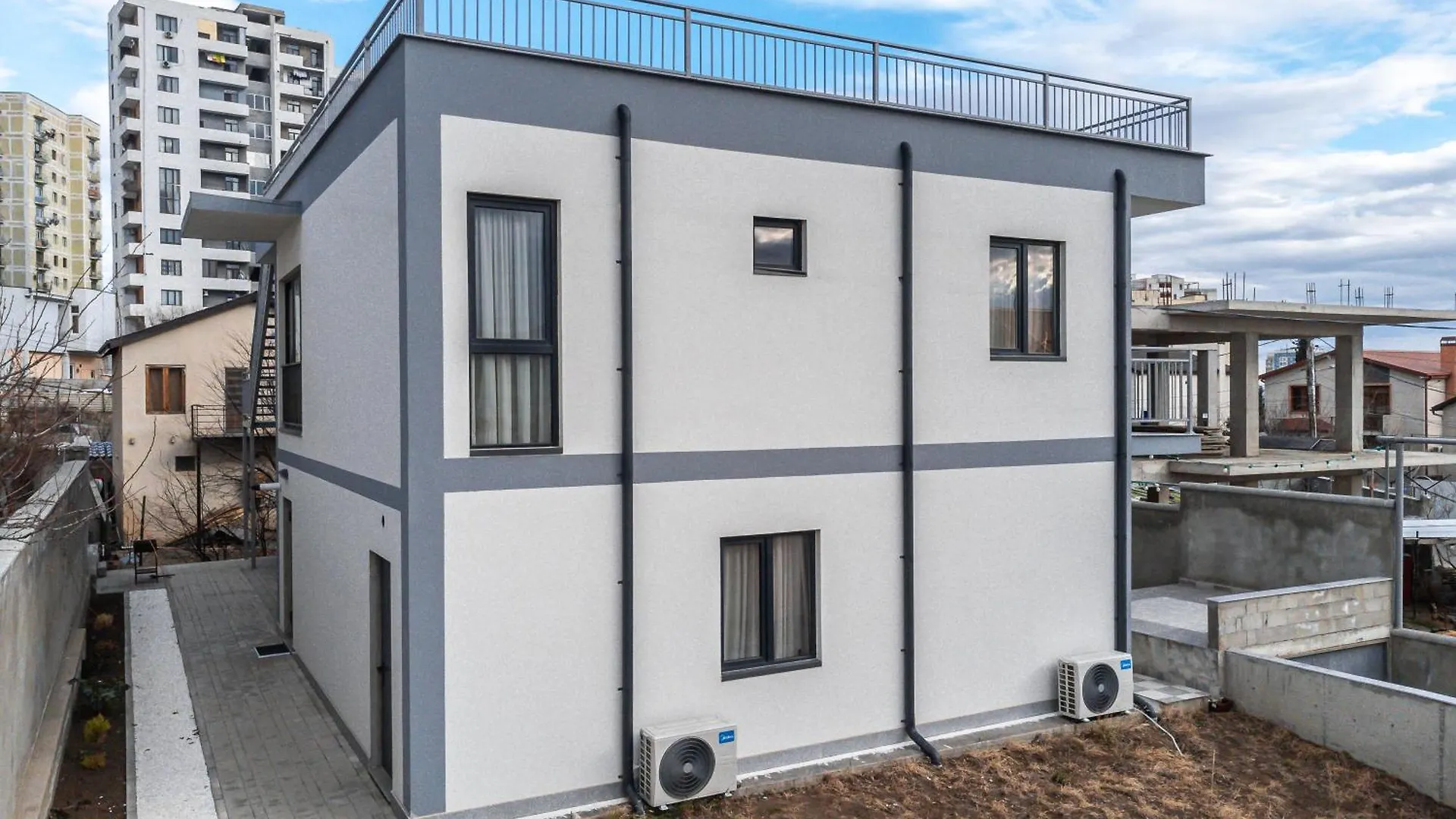 Fresh Air & Panoramic View Apartment Tbilisi